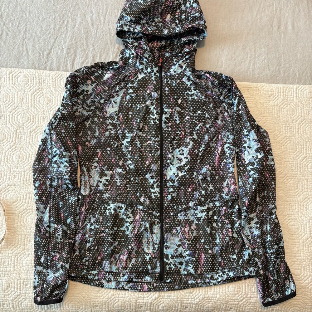 Lululemon Back Pack It Jacket